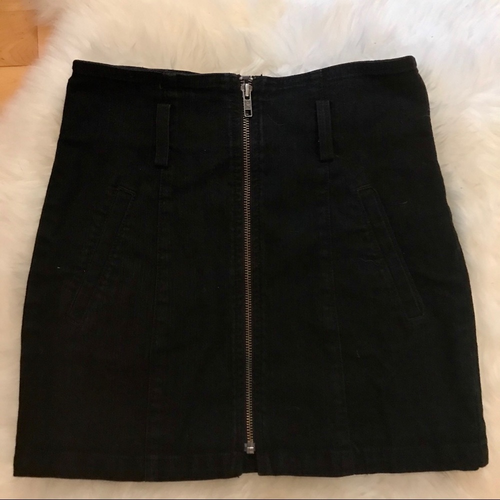 LF CARMAR DENIM BLACK DENIM SKIRT